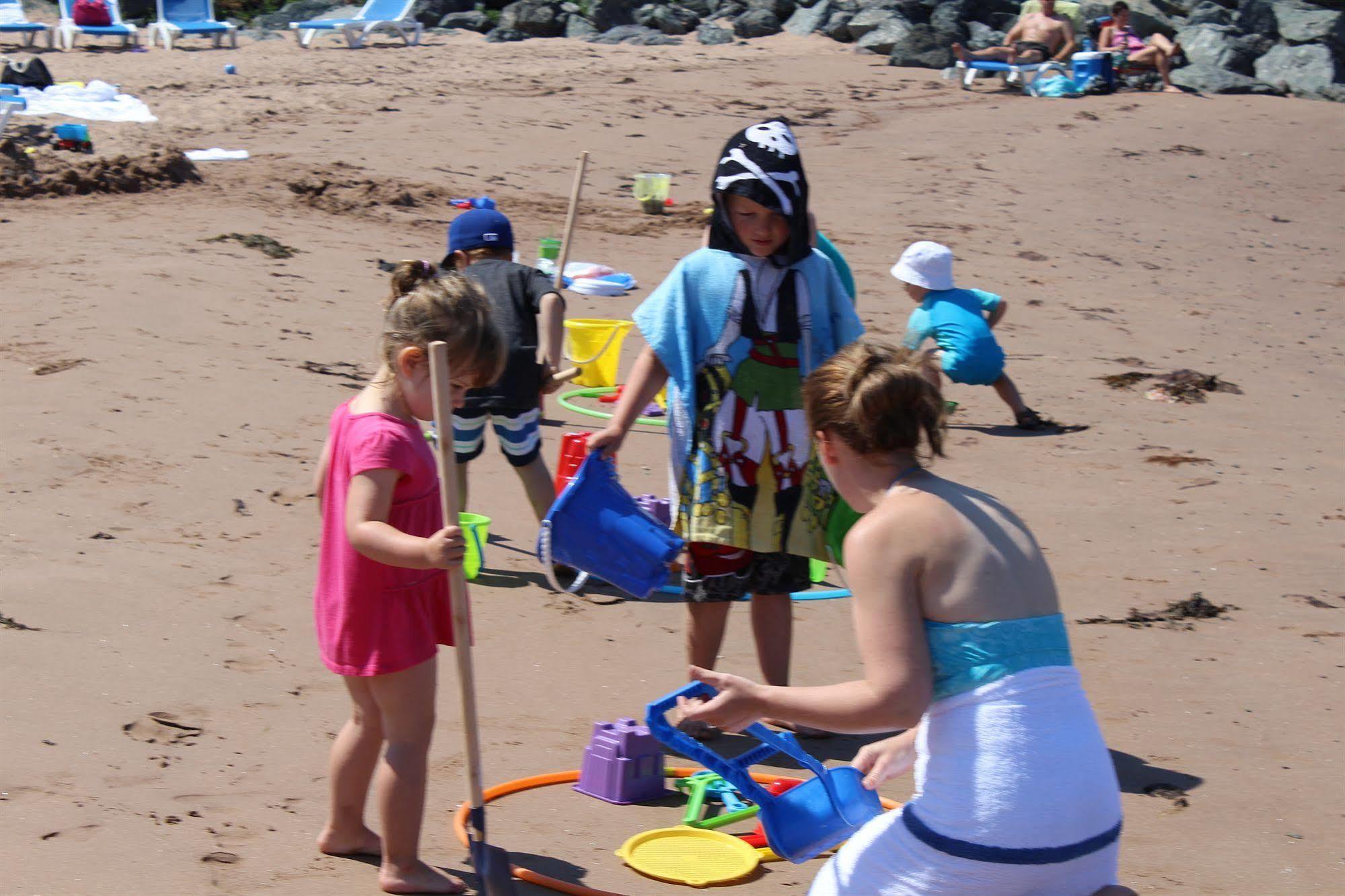 Pictou Lodge Beach Resort Exteriör bild