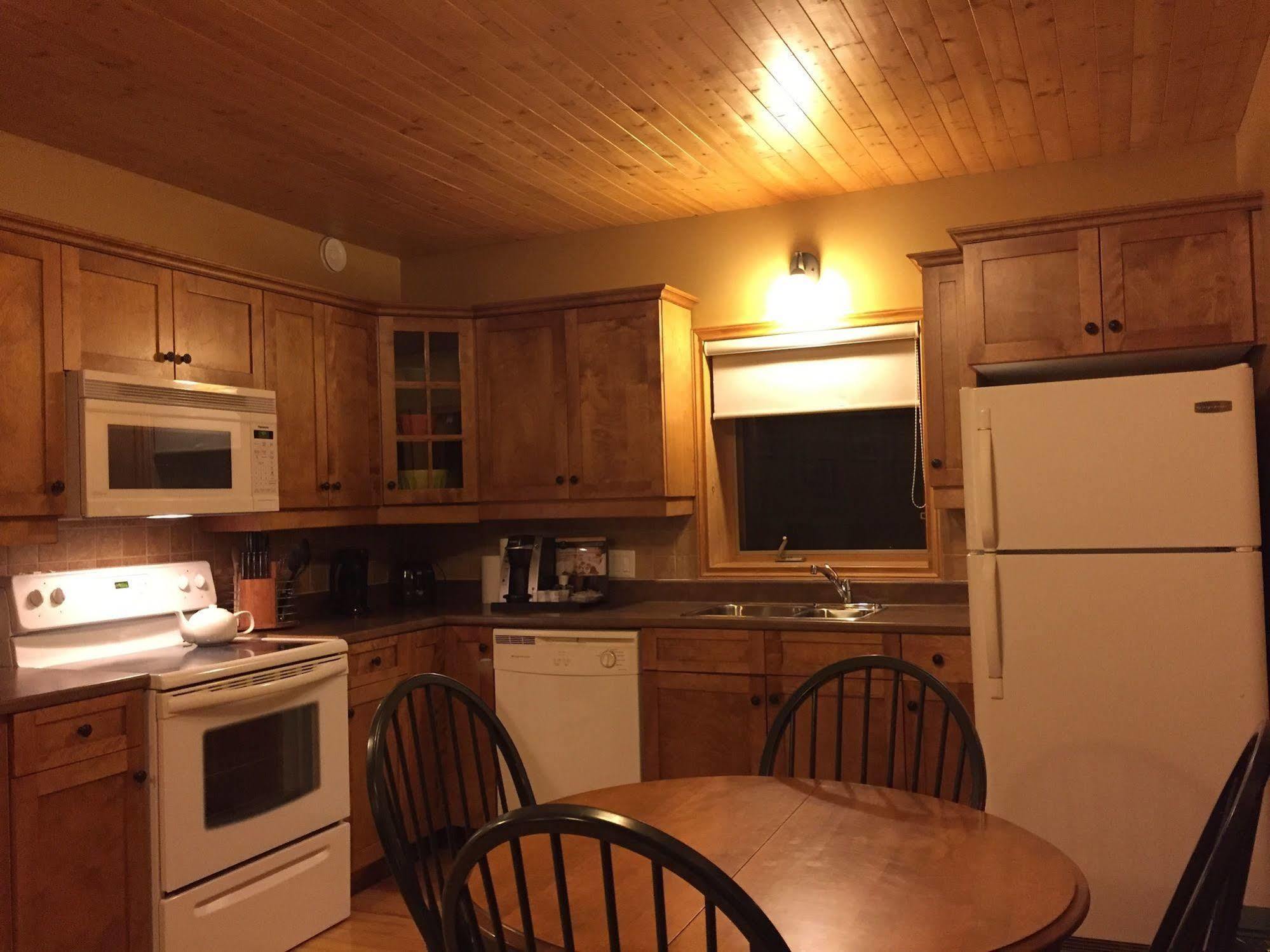 Pictou Lodge Beach Resort Exteriör bild