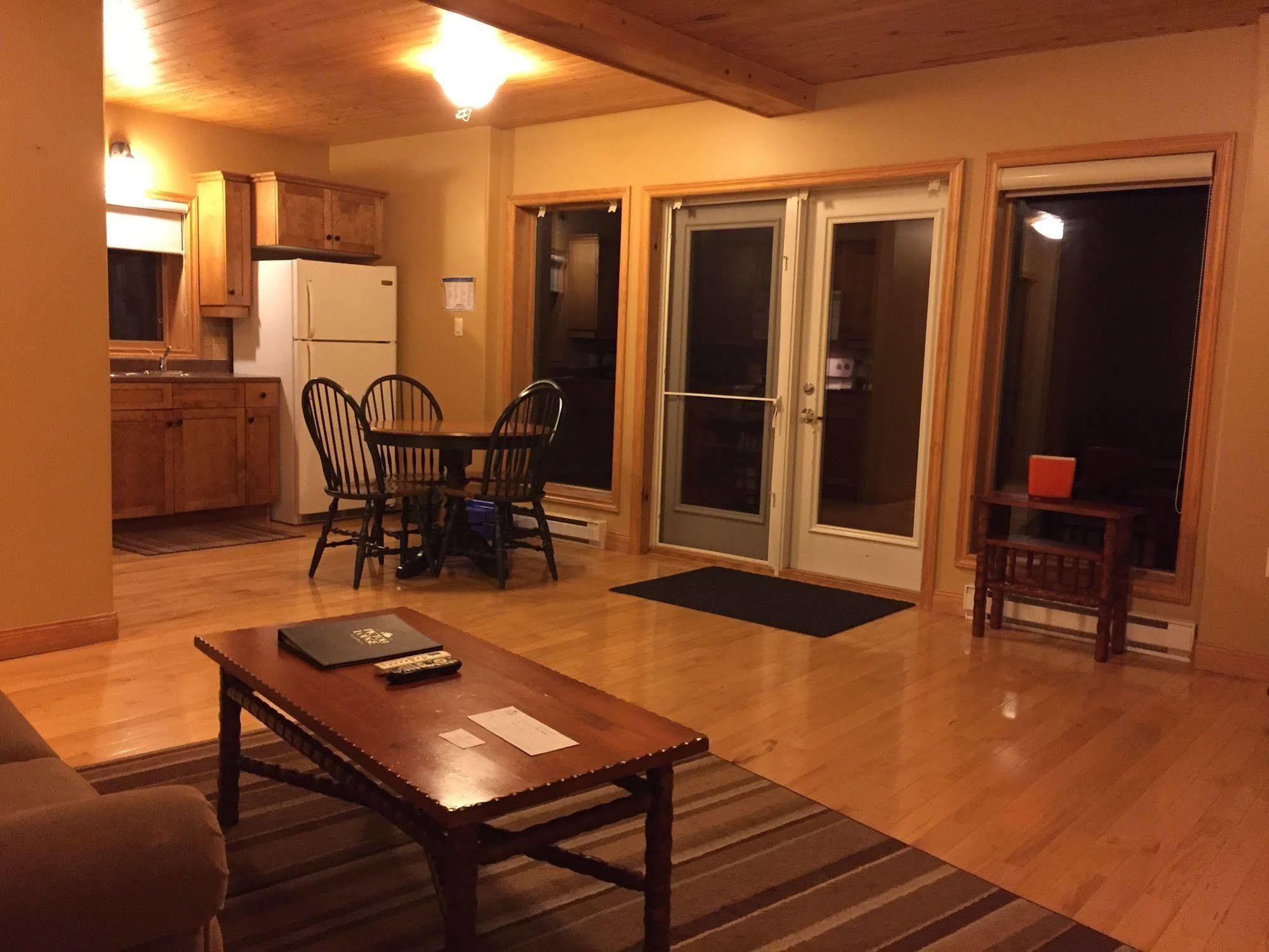 Pictou Lodge Beach Resort Exteriör bild