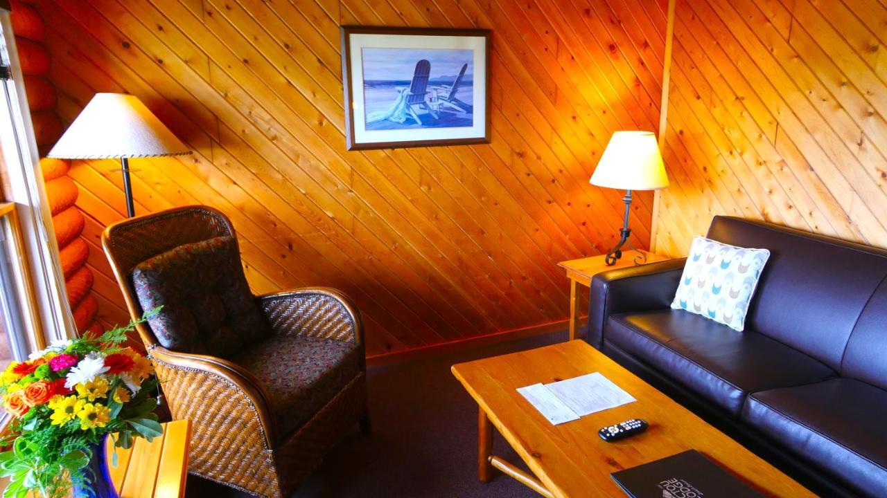 Pictou Lodge Beach Resort Exteriör bild